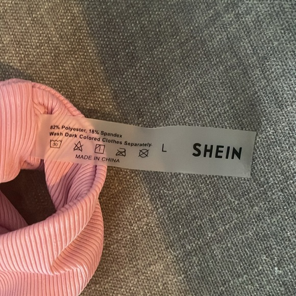 SHEIN Ribbed cheeky bottoms - Picture 3 of 4